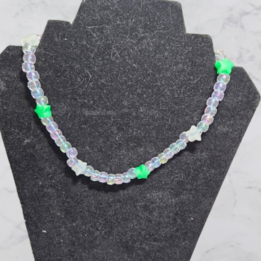 Beaded Elastic Green and Clear Star Necklace - Handmade